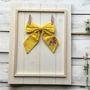 Embroidered flowers 💐 yellow Linen Hair bow clip for kids